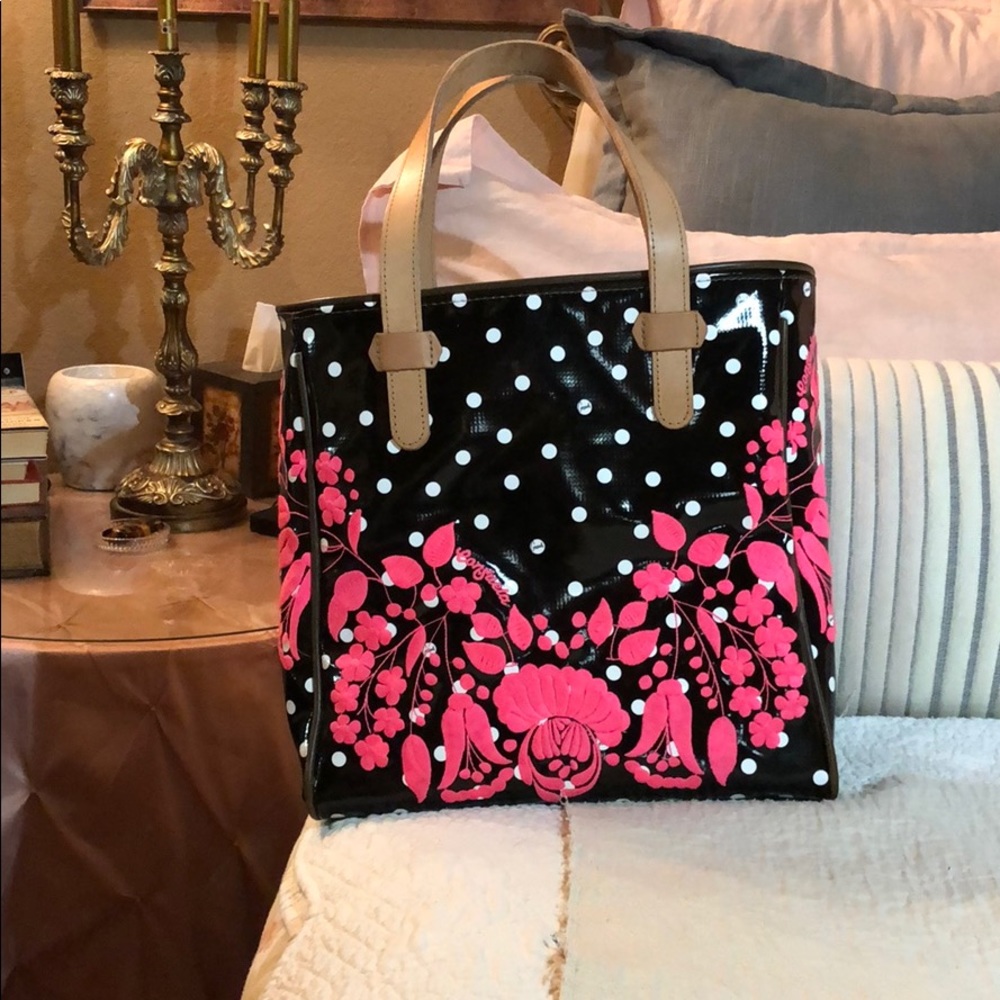 Stunning Consuela handbag 😍